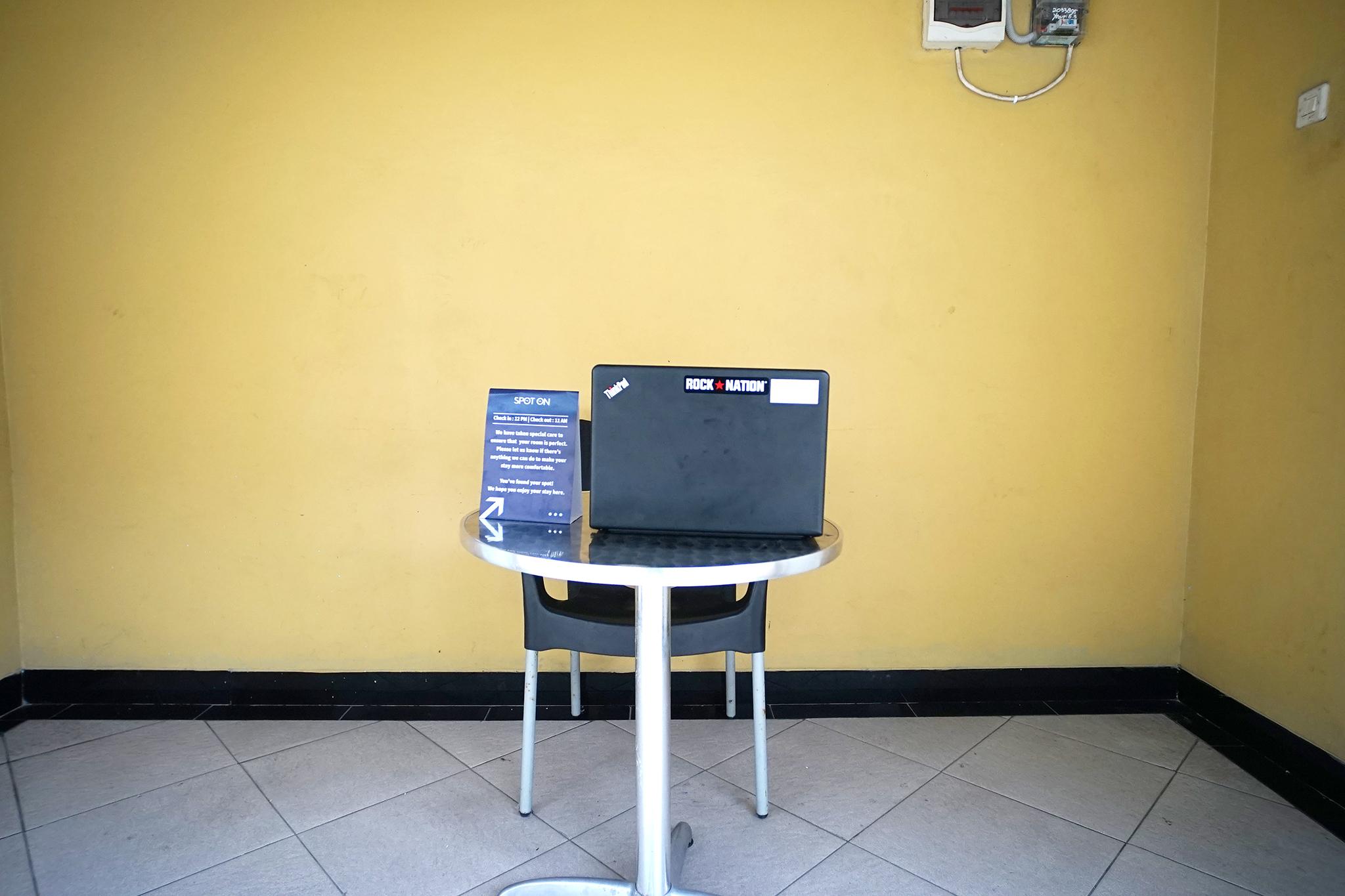 Spot On 2729 Marzan Syariah Guest House Balikpapan  Eksteriør bilde